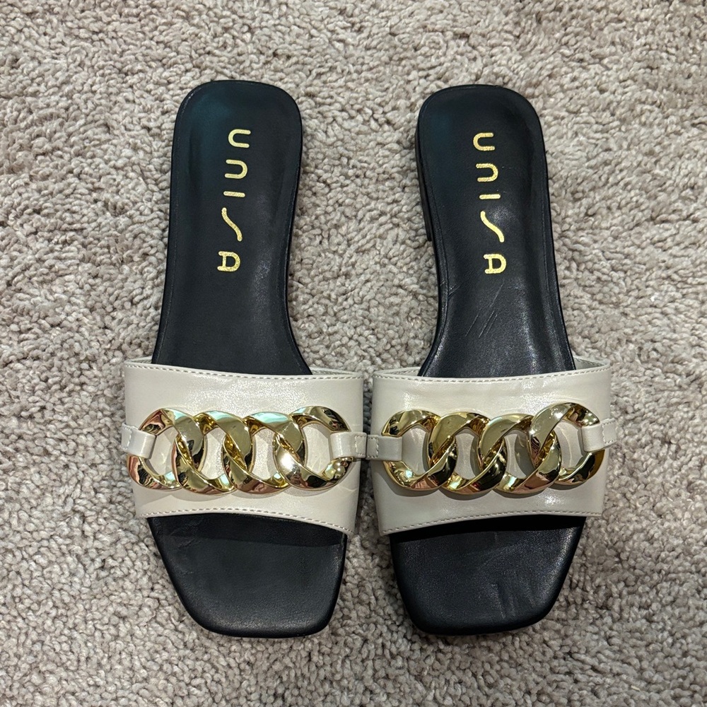 Unisa flat sandals